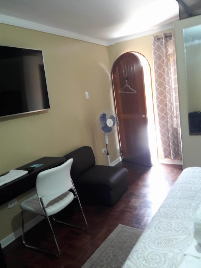 Hostal Victoria Ліма Екстер'єр фото